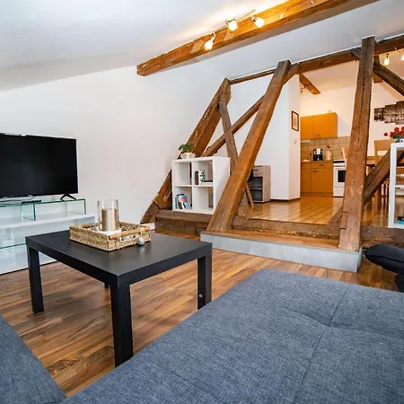Guglhupf Apartment *